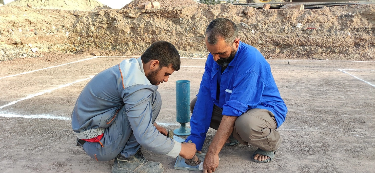 انجام آزمایش های صحرایی و آزمایشگاهی مکانیک خاک با قیمت ارزان سراسر ایران